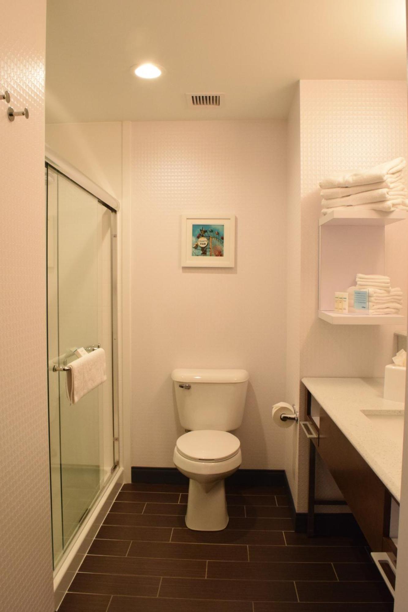 Hotel Hampton 3*